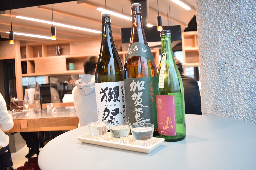 「風感じるバー」日本酒飲み比べイベント