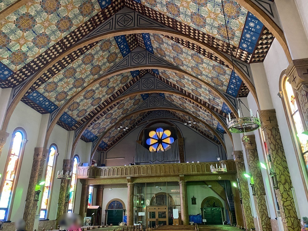 カトリック碑文谷教会の手描きの天井画