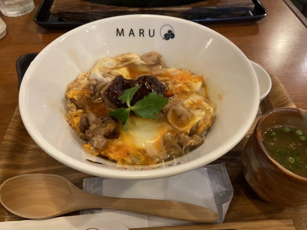 まるの特上親子丼