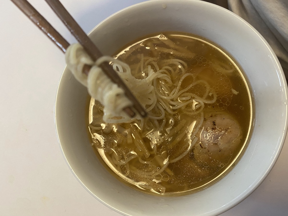 AFURIラーメンの麺は全粒粉入り