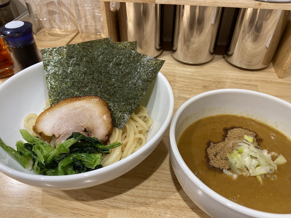 高尾山（魚介豚こつつけ麺）