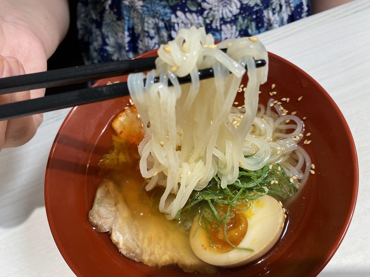 魚べいの冷麺