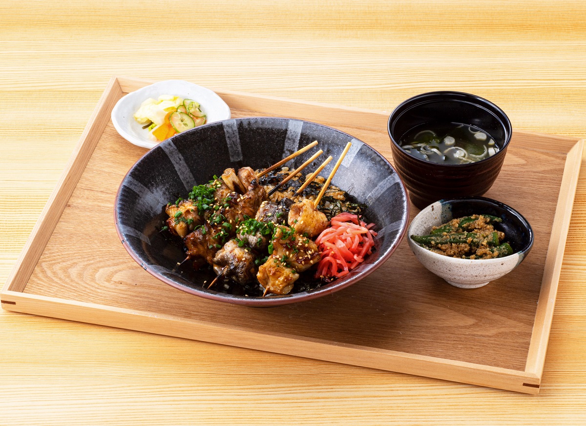 炭火焼き鳥丼