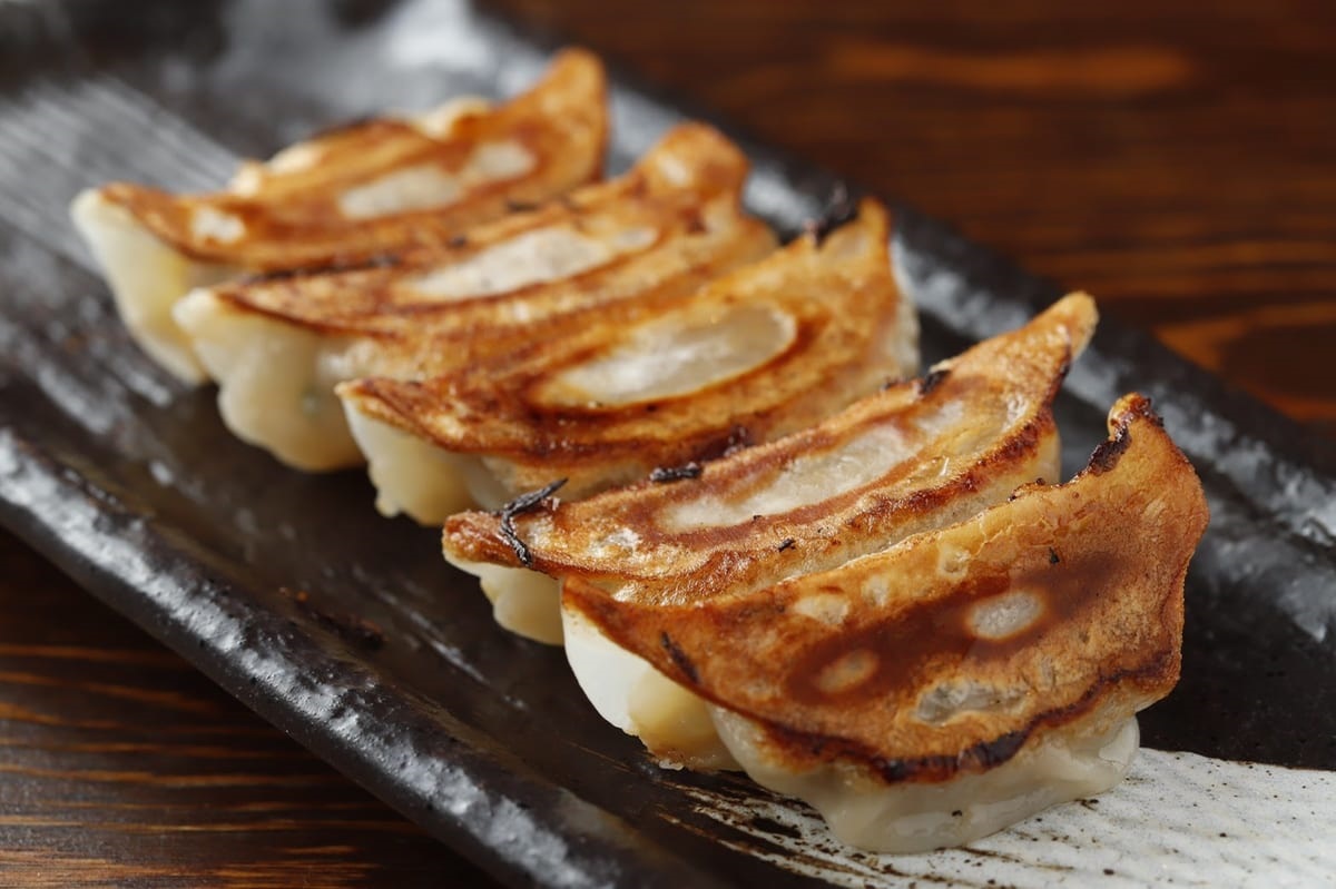 酒場餃子研究所の「名物！酒場餃子」