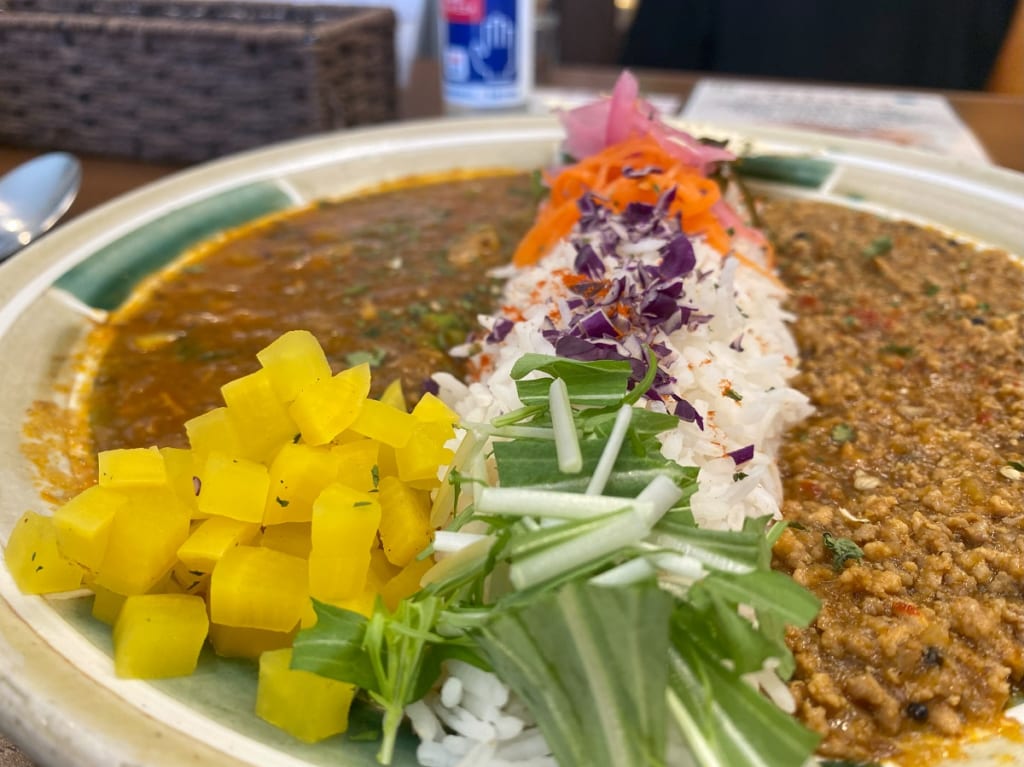 たくわんをトッピングしたカレー