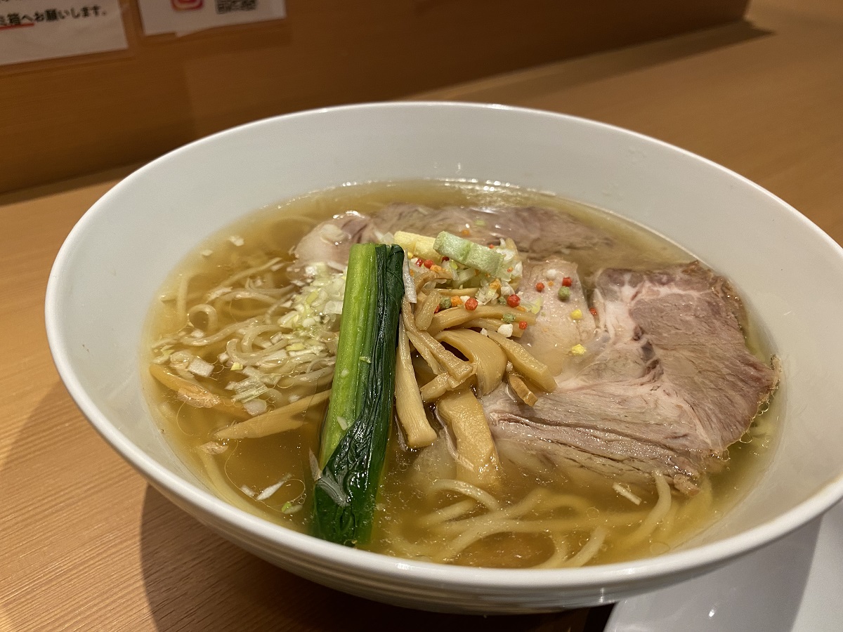 らぁ麺恋泥棒の塩らぁ麺