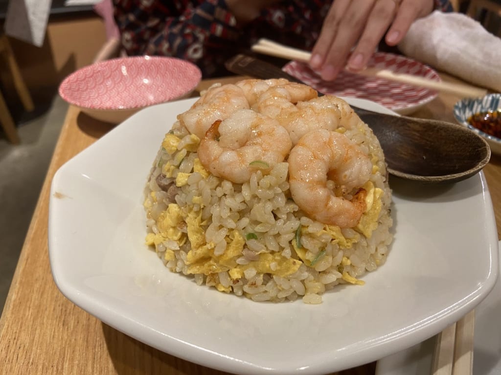 自由が丘のマルイ飯店でランチ＆昼飲み