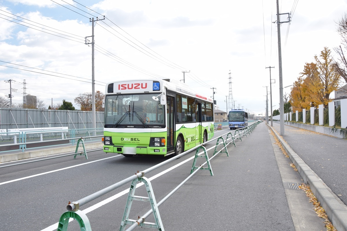 いすゞ自動車・バイオディーゼル燃料で走るバス