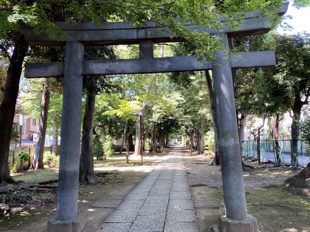 都立大学・八雲氷川神社