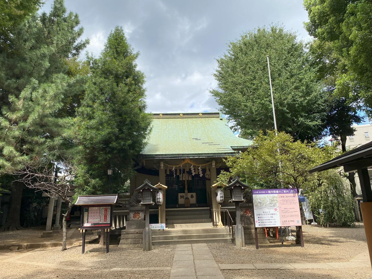 上目黒氷川神社は中目黒から上目黒地域を鎮守