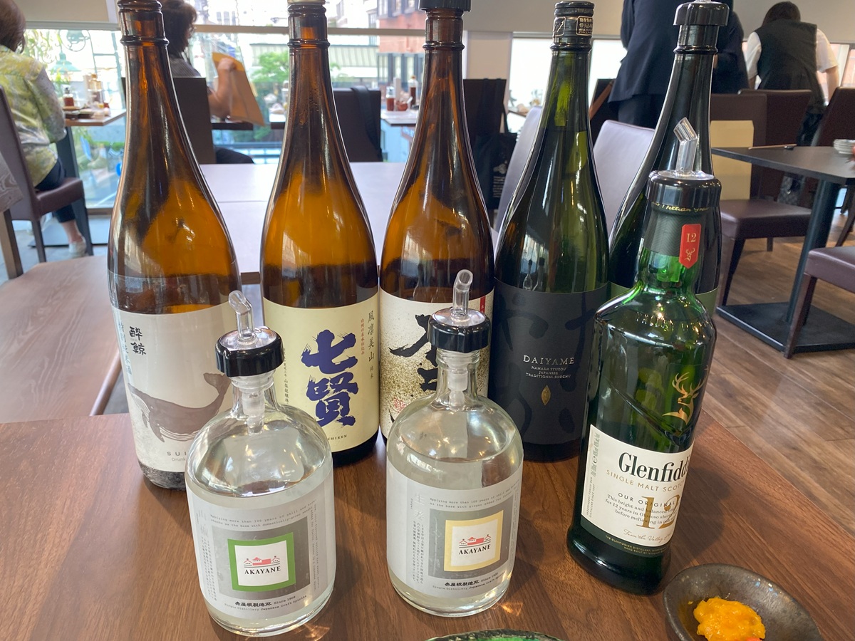 お酒のラインナップも充実