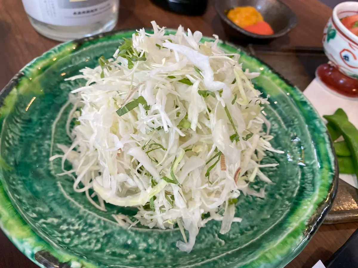 お通しのキャベツ