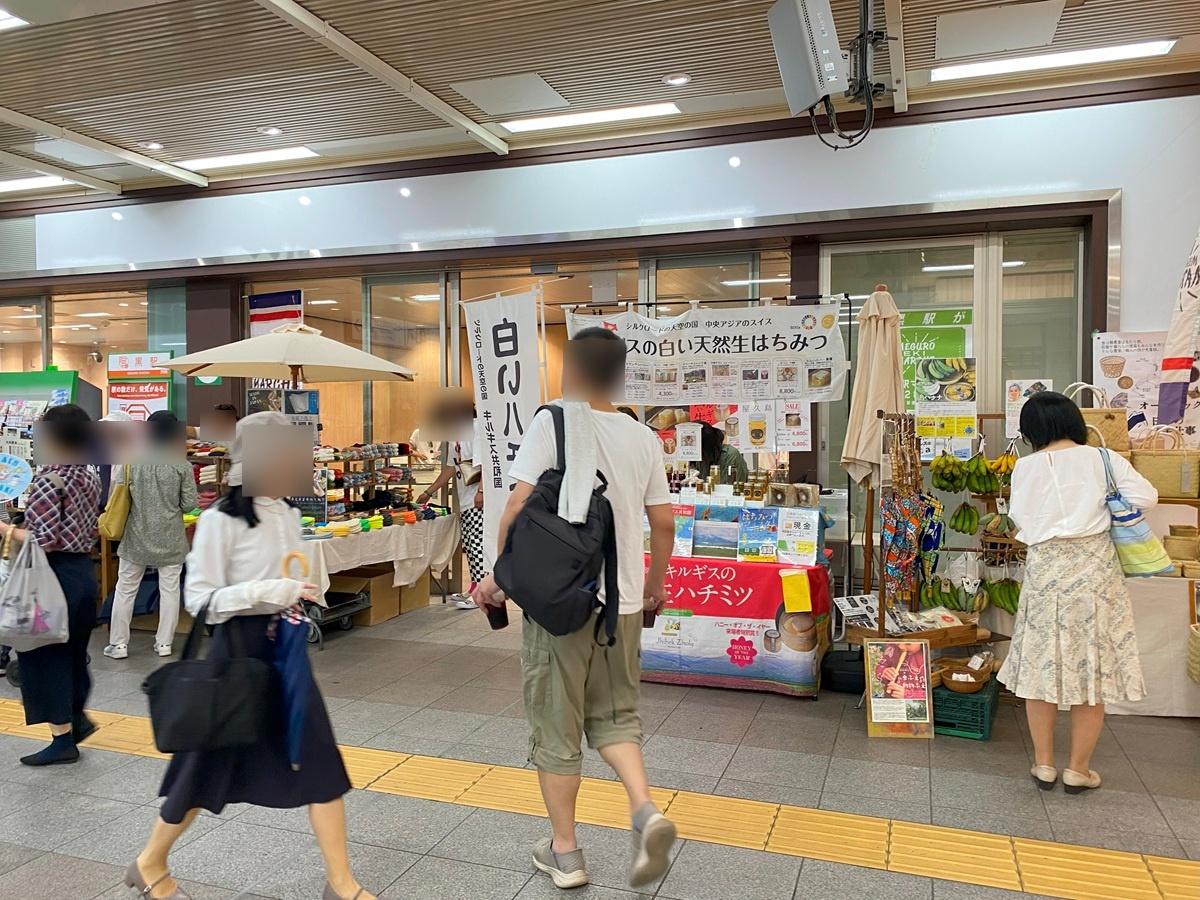 目黒マルシェオープン準備中