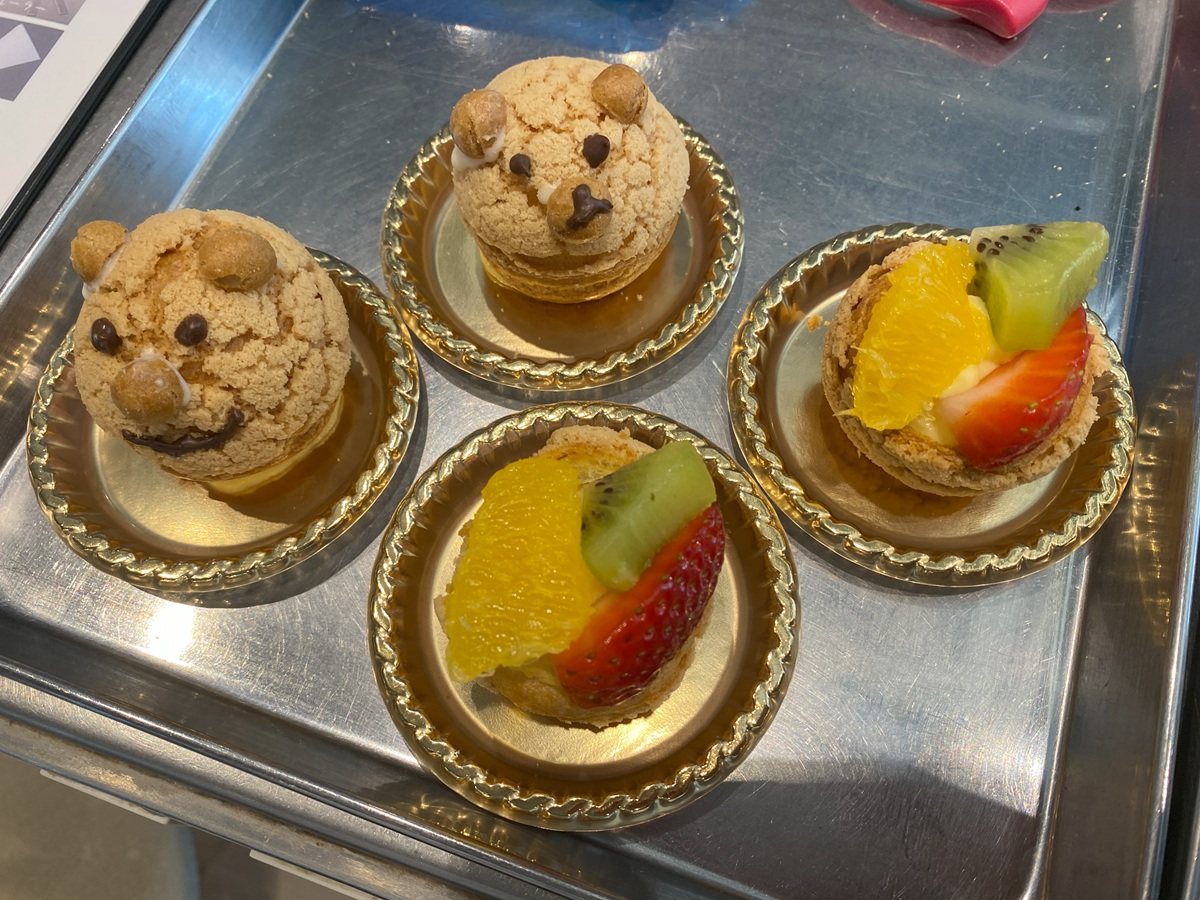 Chikuwa作クマちゃんシュークリーム