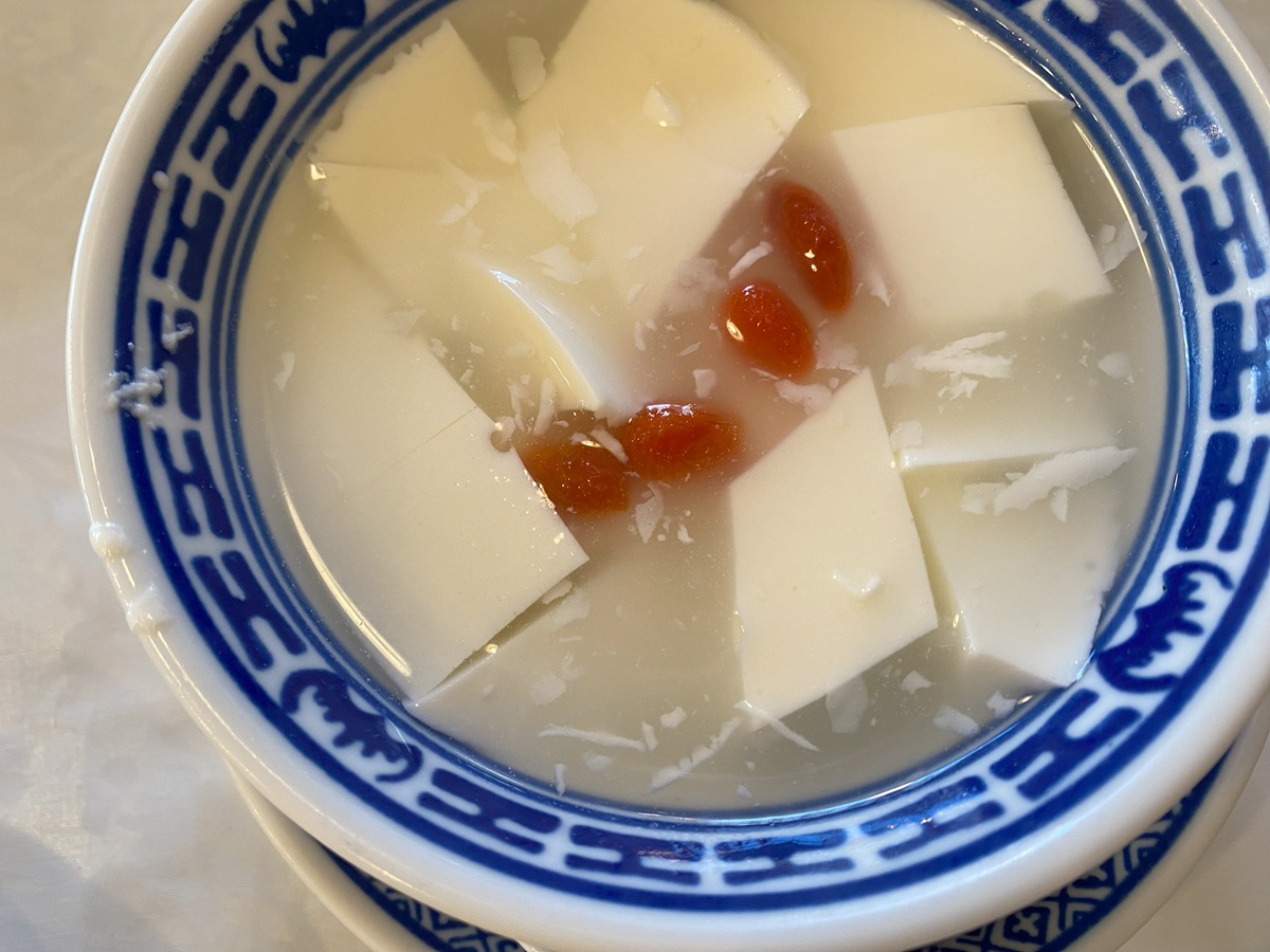 杏仁豆腐