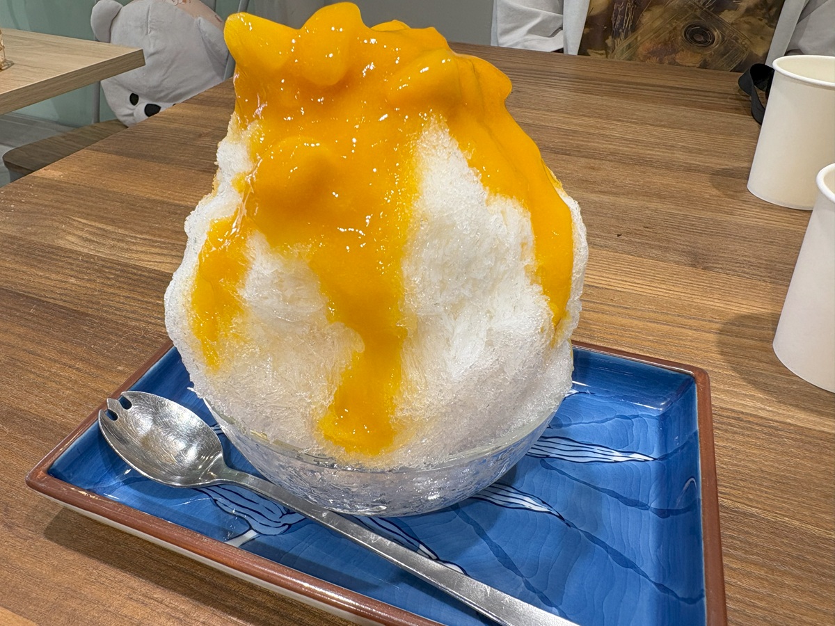 生マンゴーかき氷