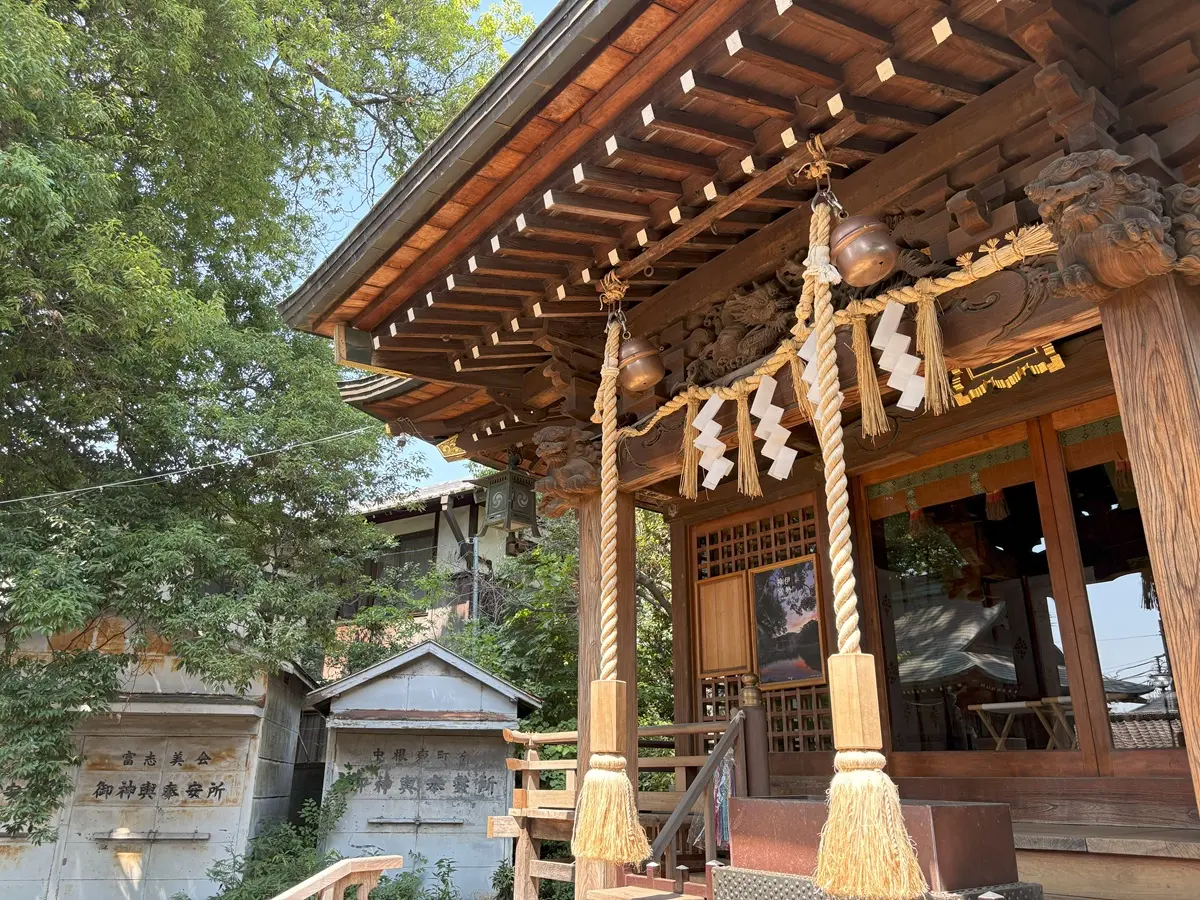 旧衾村の鎮守