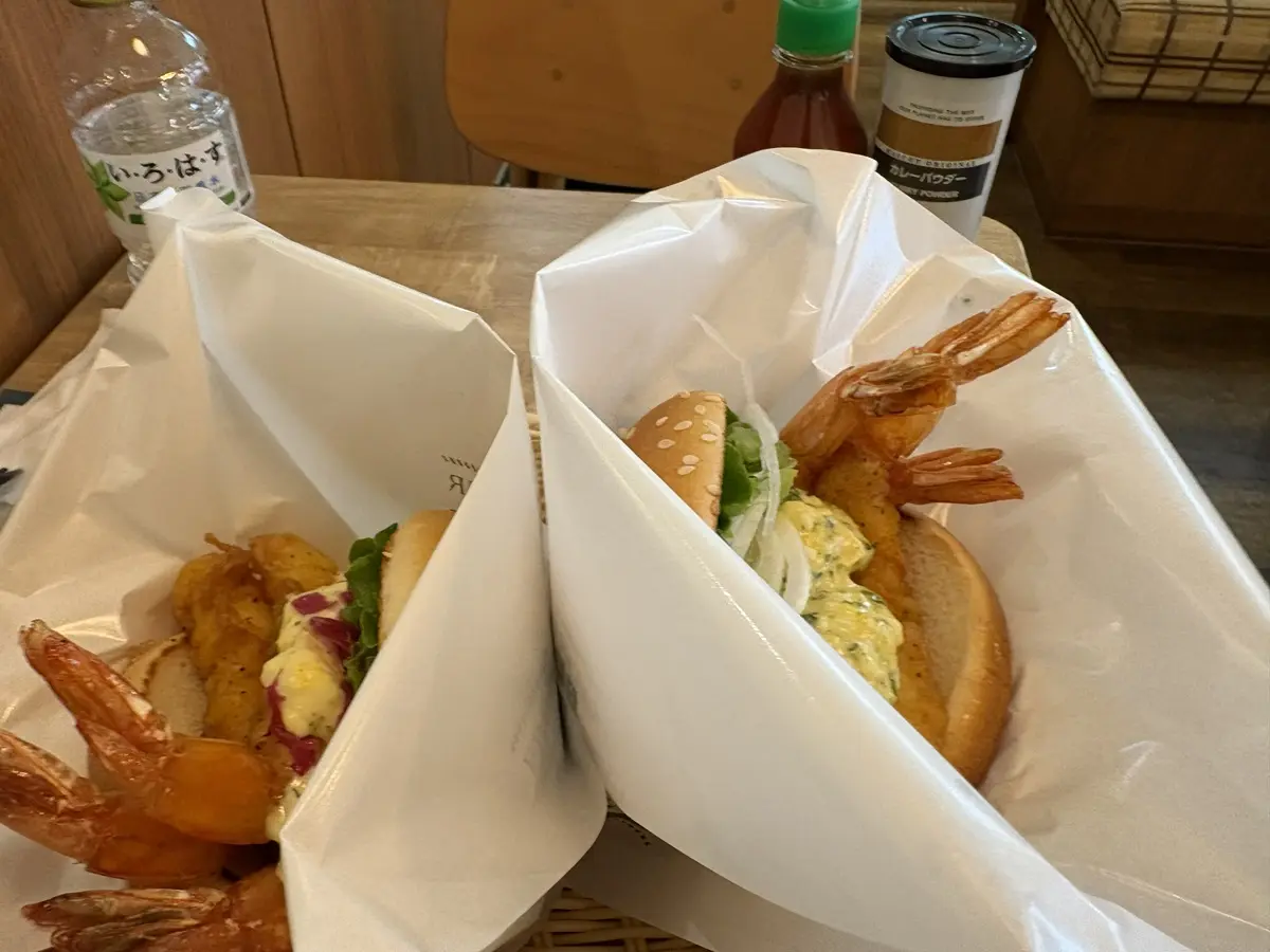 神の海老バーガーを実食