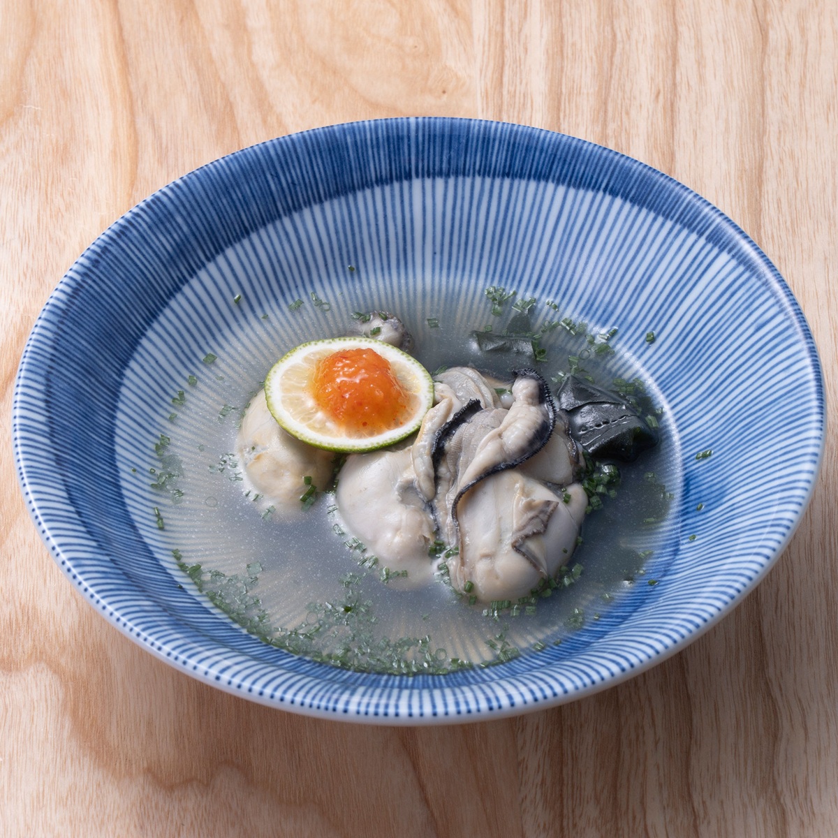 旬の食材を楽しめるおでん