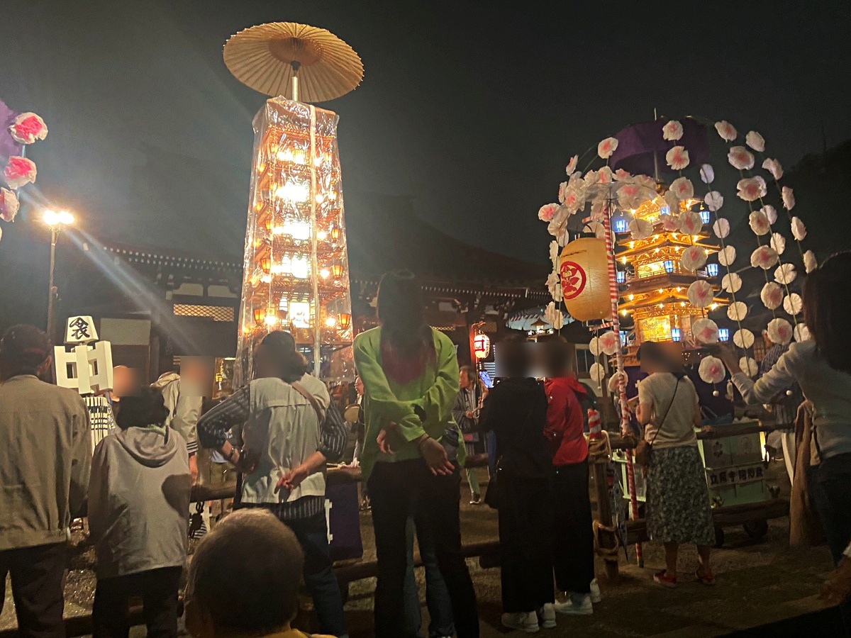 万燈供養の様子