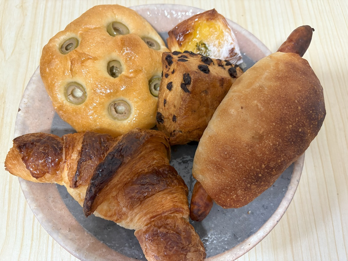 トラスパレンテ中目黒で購入したパンたち