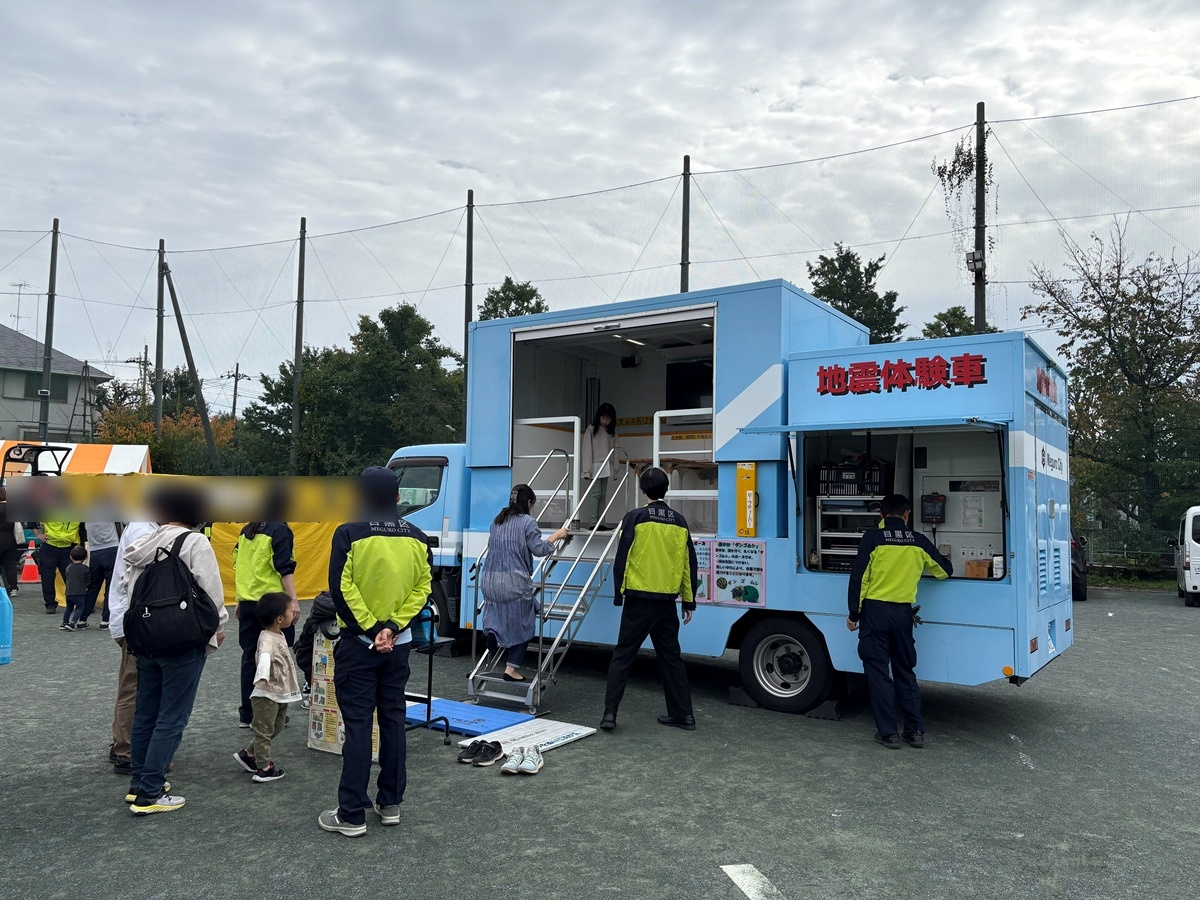 地震を体験できる「起震車」