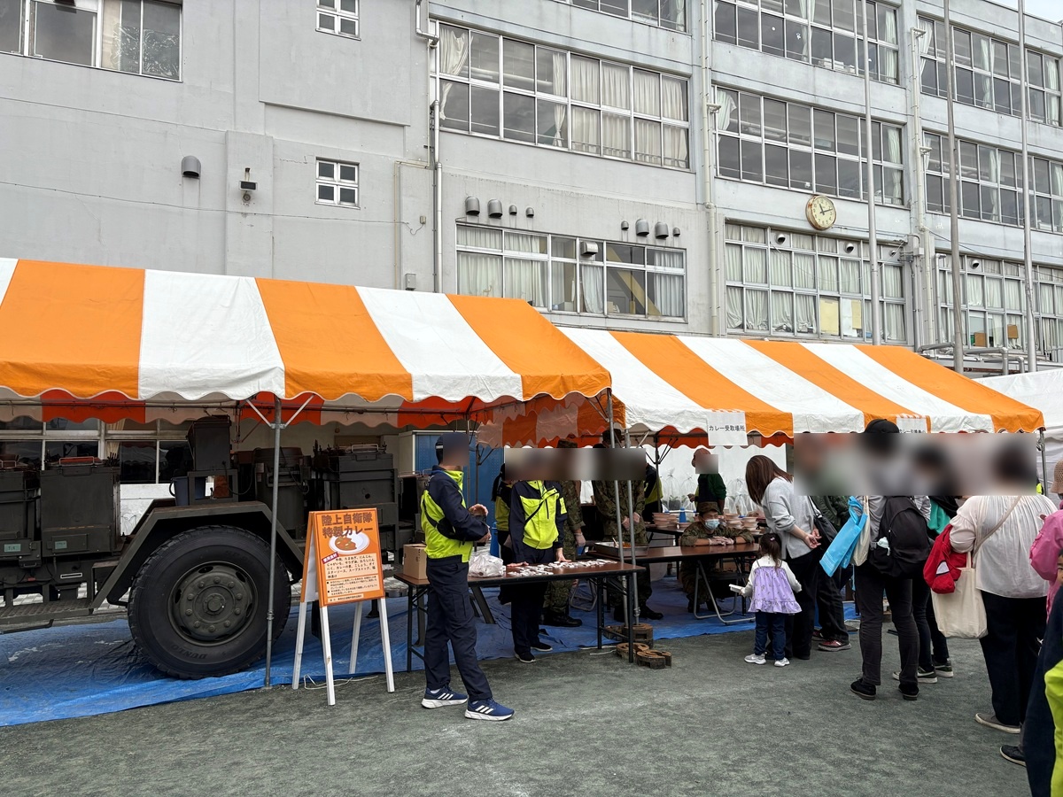 陸上自衛隊特製カレーのブース