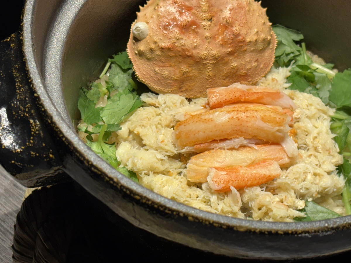 蟹味噌、内子たっぷりセコ蟹土鍋ご飯