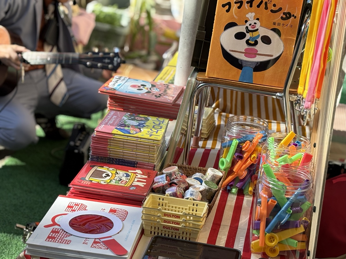 ニジノ絵本屋ではおススメ本のご紹介も