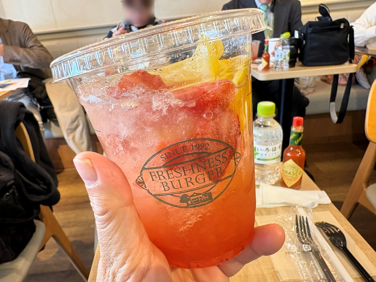 「あまおうクラフトレモネードソーダ（ICE）」