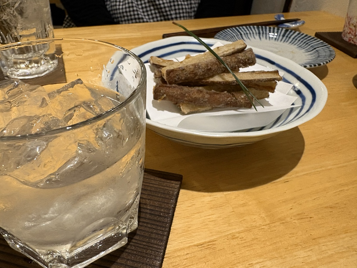 ごぼうの唐揚げと焼酎