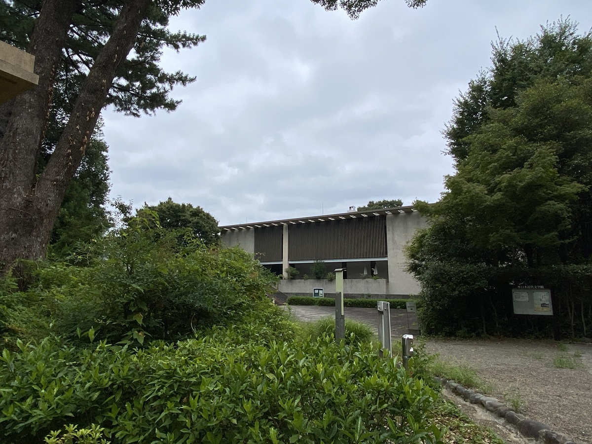 日本近代文学館