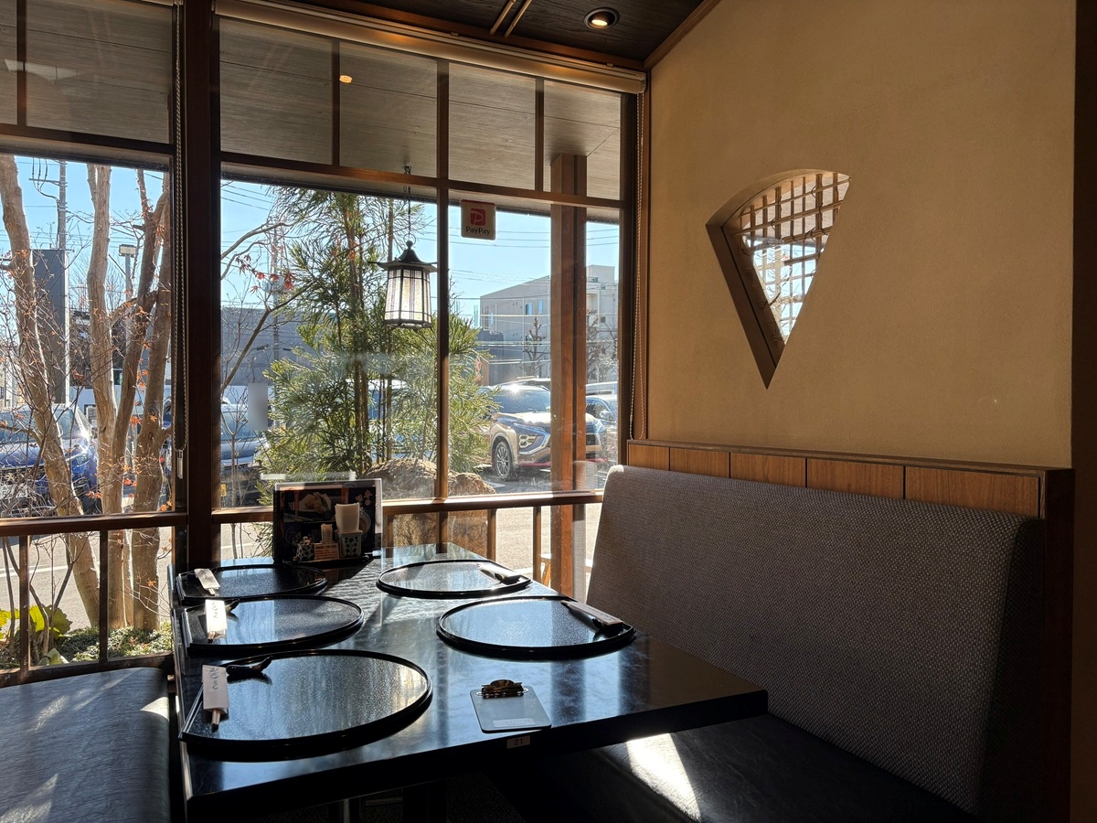 うなぎ大黒屋の店内