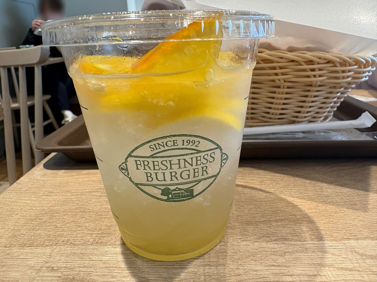 鹿児島生まれの希少柑橘「紅甘夏」のレモネードソーダ