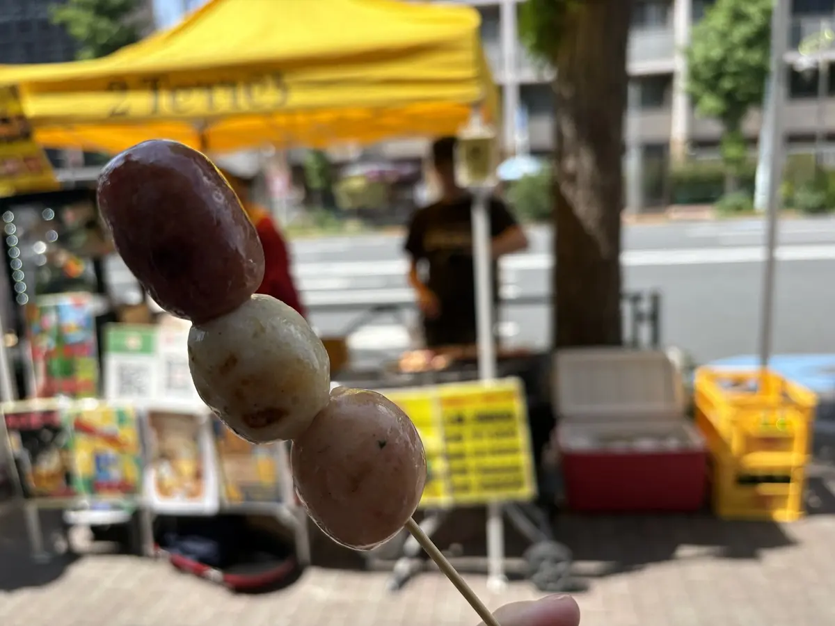 上から鹿肉・大山鶏・黒豚のソーセージ