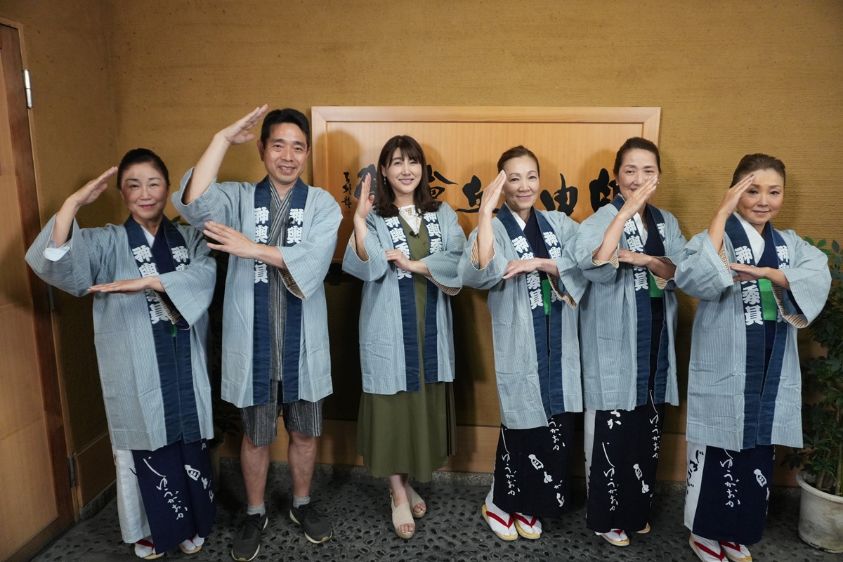 7月に開催される自由が丘納涼盆踊り大会の踊り手さんと