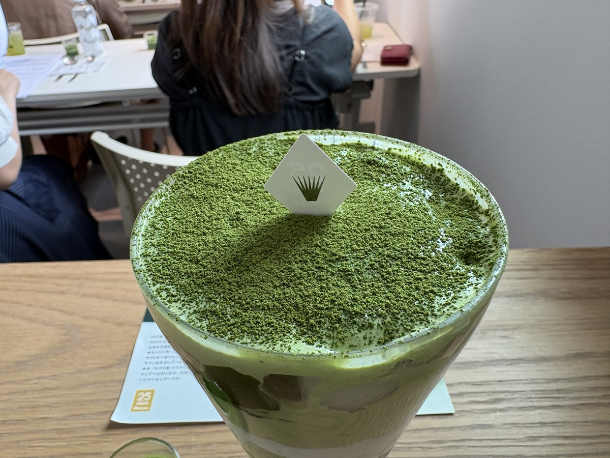 オリジナルブレンドの抹茶パウダー