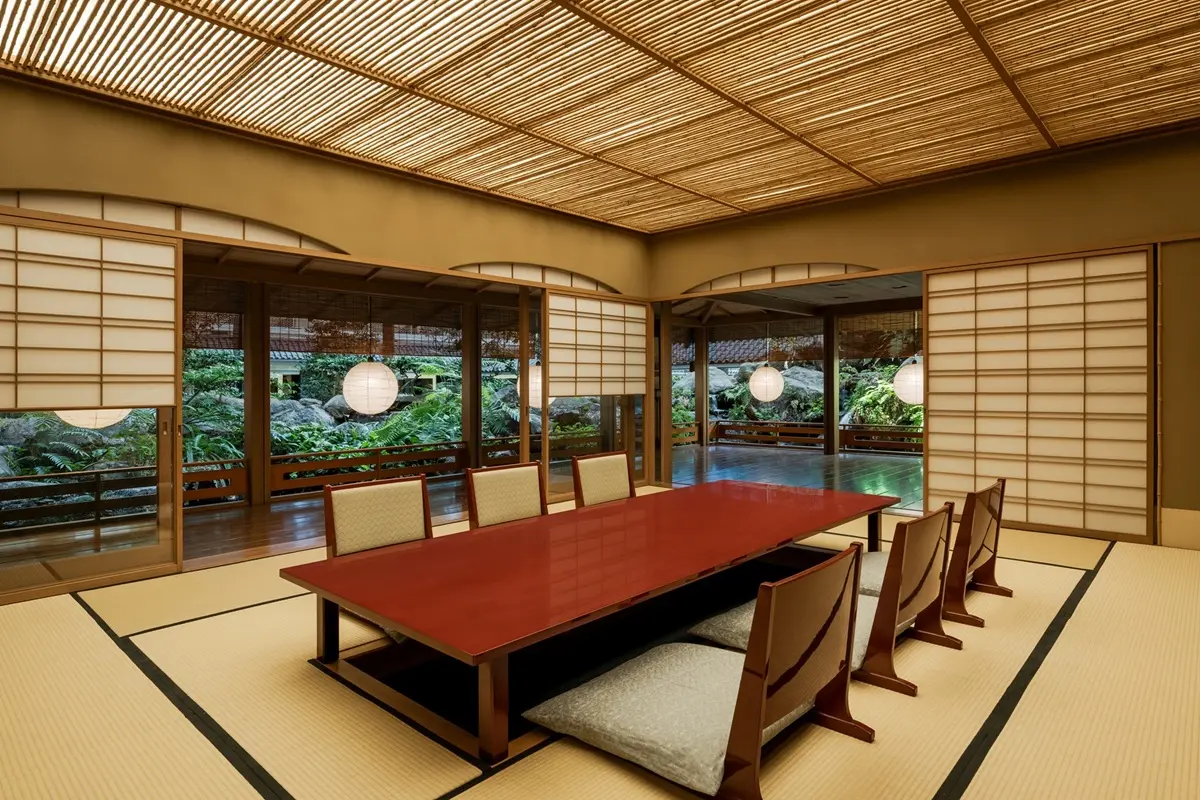 日本料理「渡風亭(とふうてい)」