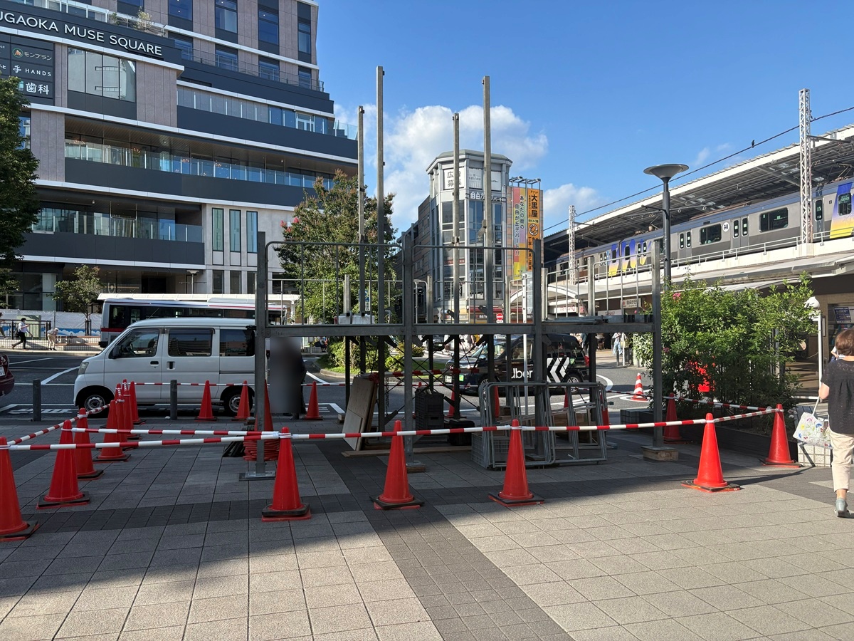 2026年の準備も進んでいる駅前