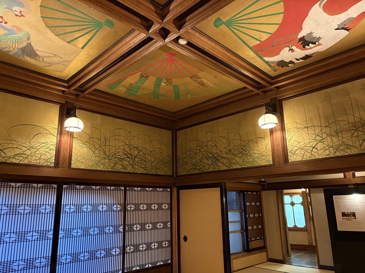 奥の間の天井