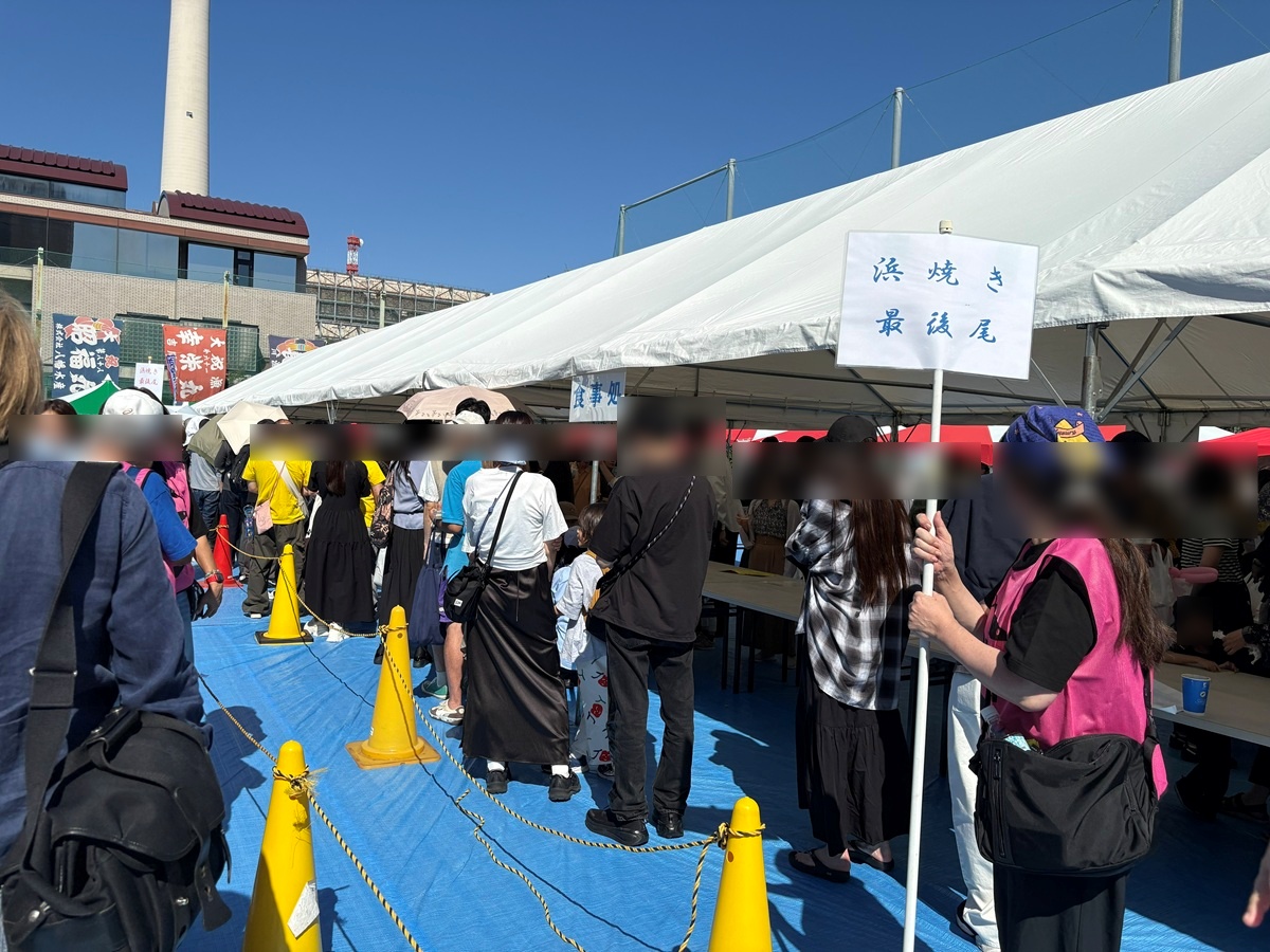 ふるさと物産展も行列