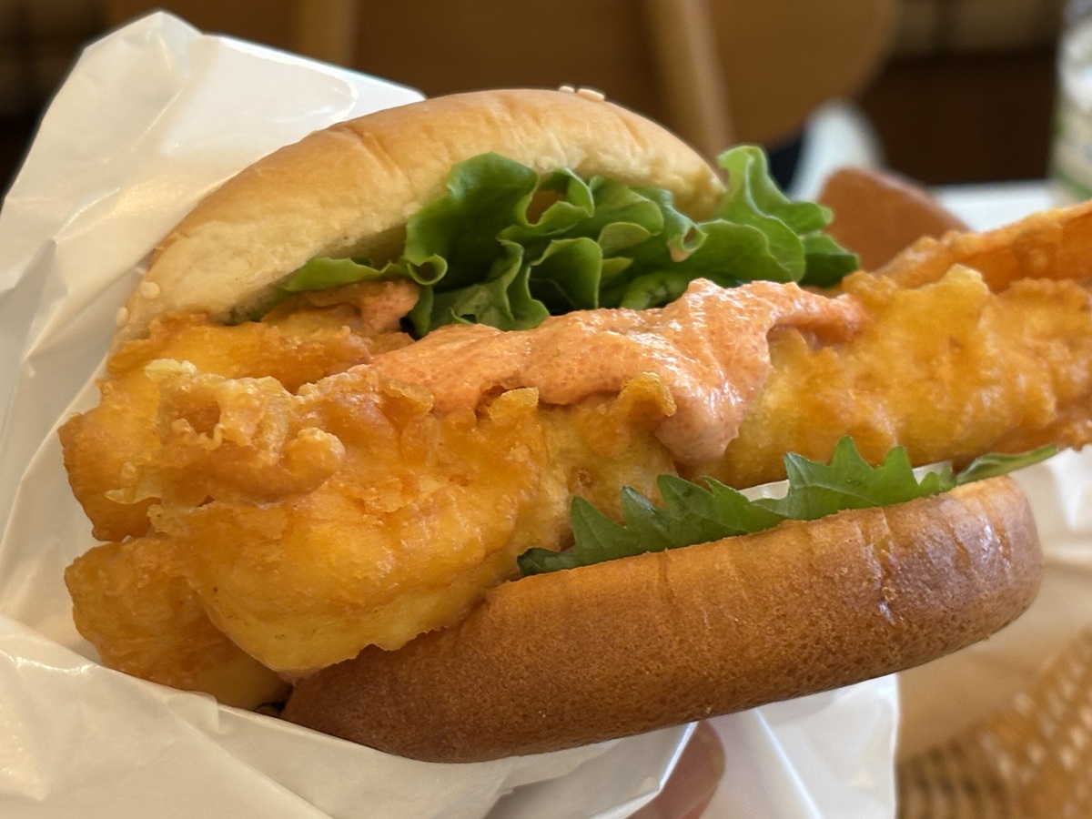 「神の海老バーガー 明太クリームチーズ」