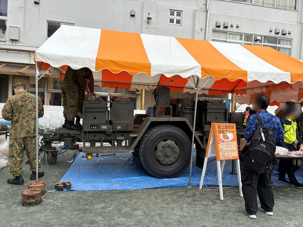 先着500名限定の陸上自衛隊特製カレー