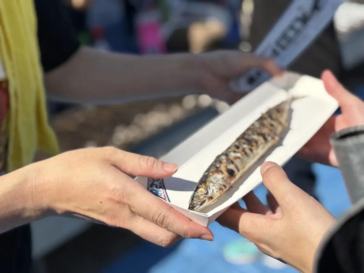 こんがり焼きあがったさんま