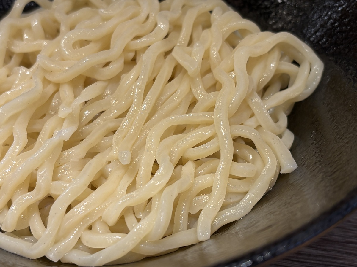 老舗・菅野製麺所様の特製麺