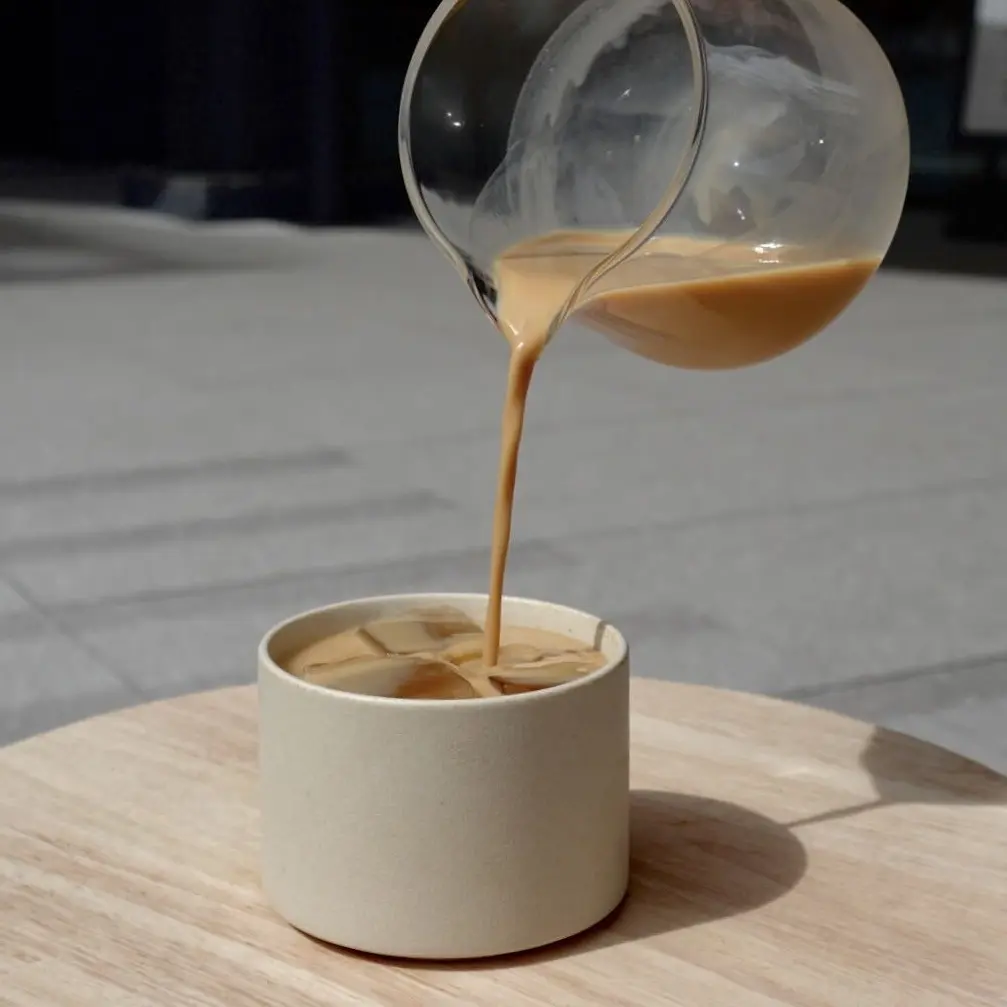 「KOJI BARISTA EDITION」を使用したアイスラテ